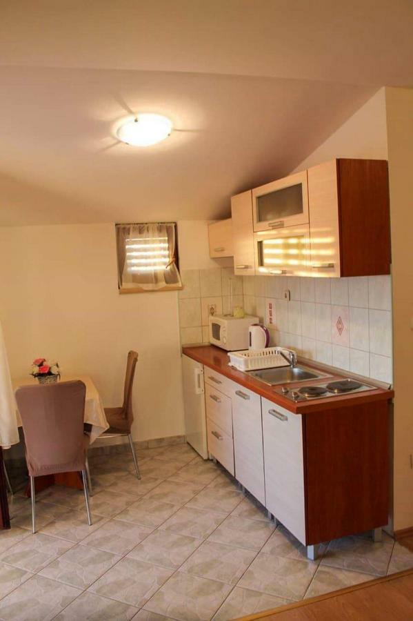 Apartmani Jaman 브르시 외부 사진