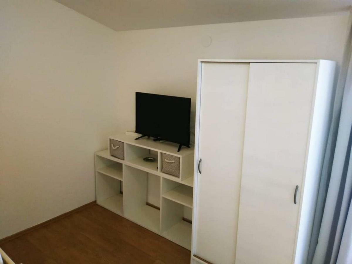 Apartmani Jaman 브르시 외부 사진